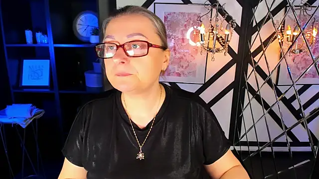 AlexandraKind online show from January 2026 08:34:01 PM