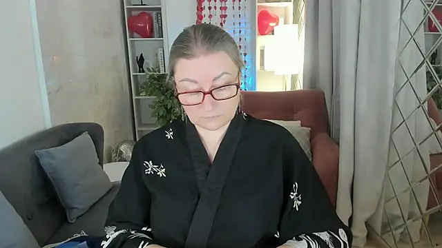 AlexandraKind online show from February 2026 02:16:02 AM