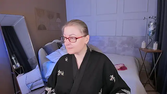 AlexandraKind online show from March 2026 08:45:01 PM