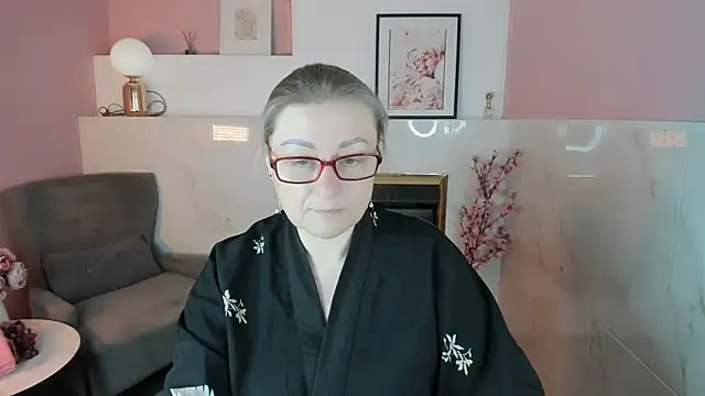 AlexandraKind online show from March 2026 01:27:02 PM