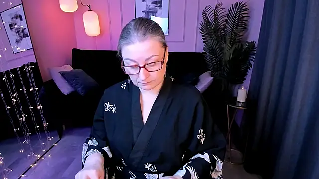 AlexandraKind online show from March 2026 08:36:02 PM