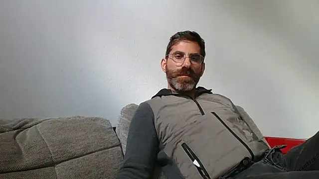 alcatraz009 online show from September 2025 09:58:01 AM