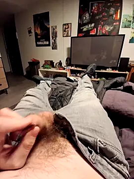 stev3w online show from October 2025 05:21:02 AM