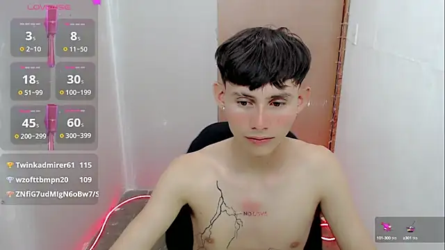 Snapshot of tanjiro_cute chatting on January 2025 06:38:01 AM tanjiro cute online show from January 2025 06:38:01 AM