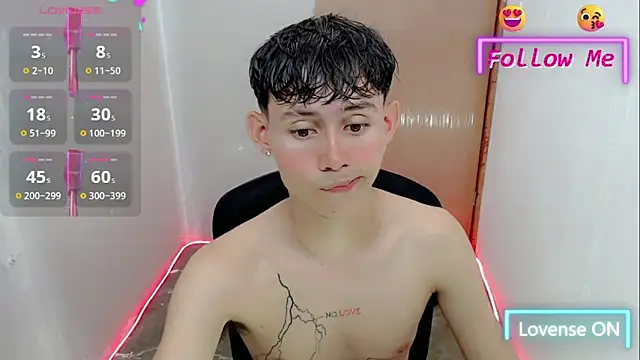 Snapshot of tanjiro_cute chatting on January 2025 03:34:01 AM tanjiro cute online show from January 2025 03:34:01 AM
