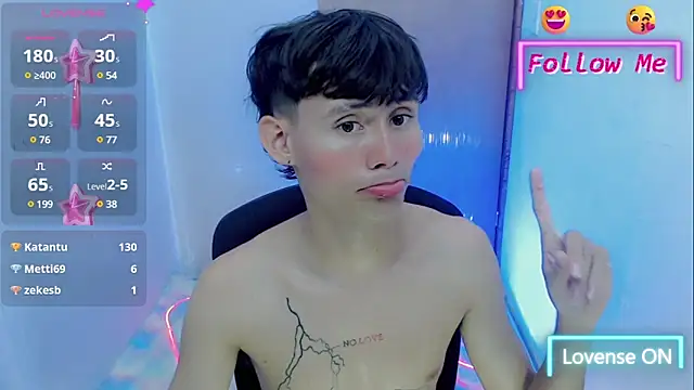 Snapshot of tanjiro_cute chatting on February 2025 06:54:01 AM tanjiro cute online show from February 2025 06:54:01 AM