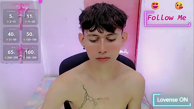Snapshot of tanjiro_cute chatting on February 2025 02:41:01 AM tanjiro cute online show from February 2025 02:41:01 AM