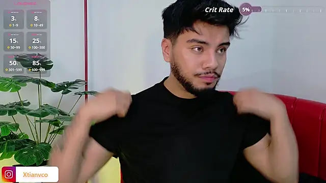 Snapshot of Tommidubois chatting on October 2025 03:50:02 AM Tommidubois online show from October 2025 03:50:02 AM