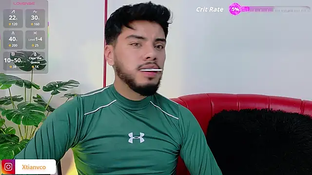 Snapshot of Tommidubois chatting on October 2025 03:36:02 AM Tommidubois online show from October 2025 03:36:02 AM