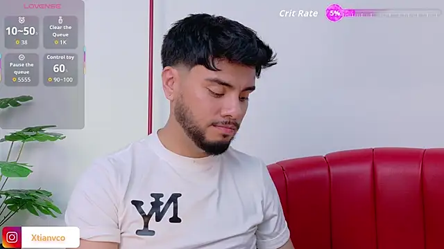 Snapshot of Tommidubois chatting on November 2025 04:01:02 AM Tommidubois online show from November 2025 04:01:02 AM