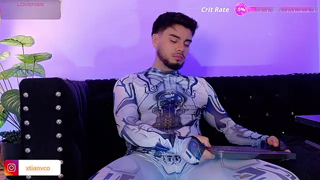 Tommidubois online show from February 2026 11:47:02 AM