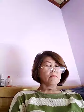 Snapshot of Baby-tits2024 chatting on December 2024 06:39:01 AM Baby-tits2024 online show from December 2024 06:39:01 AM