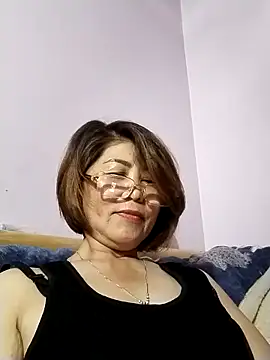 Snapshot of Baby-tits2024 chatting on January 2025 01:42:02 PM Baby-tits2024 online show from January 2025 01:42:02 PM