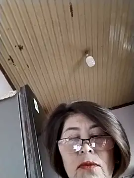 Snapshot of Baby-tits2024 chatting on September 2025 03:29:01 AM Baby-tits2024 online show from September 2025 03:29:01 AM