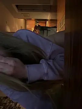 charlysangelll online show from February 2026 03:24:01 AM