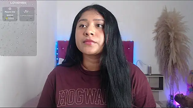 Snapshot of alinakiss chatting on November 2025 05:40:01 AM alinakiss online show from November 2025 05:40:01 AM