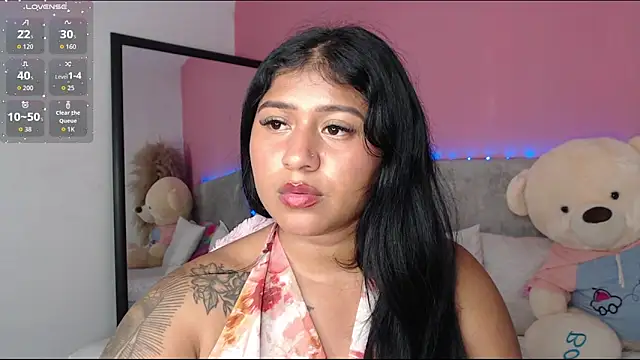 alinakiss online show from May 2026 03:23:02 AM