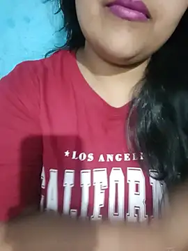 Love-Veronica online show from May 2026 06:04:02 PM