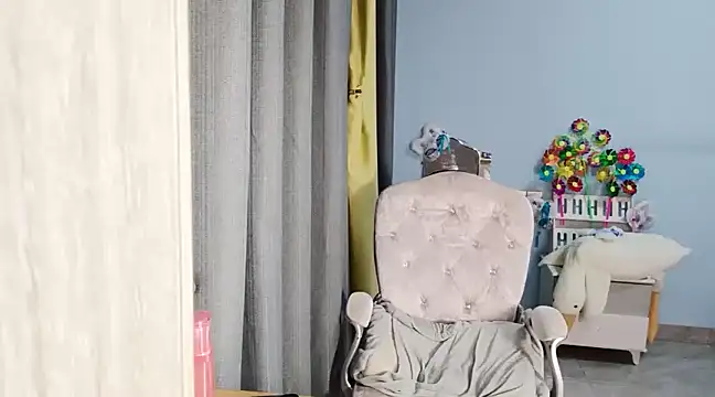 Lena-yyds online show from February 2025 07:52:01 PM