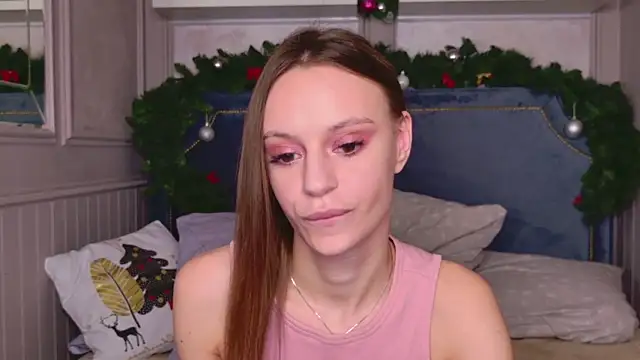 RebeccaMartons online show from January 2025 12:54:01 AM