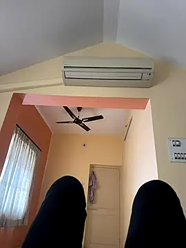 Indiangujjucpl online show from October 2025 07:12:02 AM