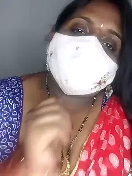 Snapshot of Sexy_Radhikaa chatting on February 2025 06:59:01 PM Sexy Radhikaa online show from February 2025 06:59:01 PM