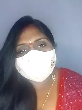 Snapshot of Sexy_Radhikaa chatting on February 2025 05:41:01 AM Sexy Radhikaa online show from February 2025 05:41:01 AM