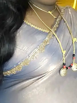 Snapshot of Sexy_Radhikaa chatting on February 2026 05:30:02 AM Sexy Radhikaa online show from February 2026 05:30:02 AM