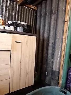 Snapshot of curvyloneah75 chatting on October 2025 05:52:01 AM curvyloneah75 online show from October 2025 05:52:01 AM