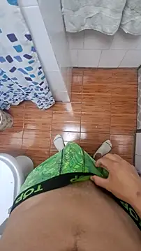 Snapshot of tula_chyk chatting on November 2025 01:19:01 AM tula chyk online show from November 2025 01:19:01 AM