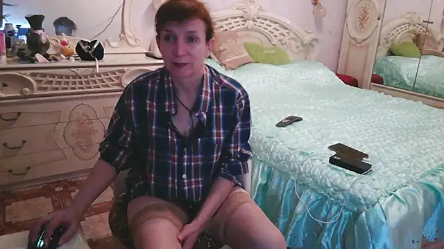 Snapshot of Debra_Phoenix chatting on October 2025 10:41:02 PM Debra Phoenix online show from October 2025 10:41:02 PM