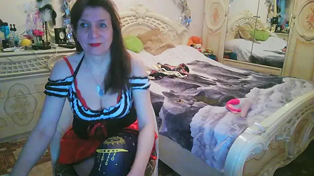 Snapshot of Debra_Phoenix chatting on April 2026 10:25:02 PM Debra Phoenix online show from April 2026 10:25:02 PM