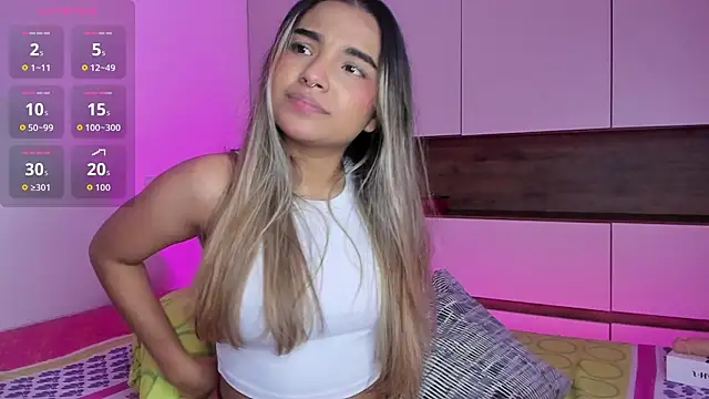 Snapshot of Annebull_ chatting on February 2026 04:00:02 AM Annebull online show from February 2026 04:00:02 AM