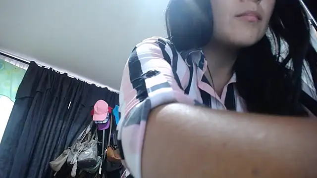 princehermosa44 online show from October 2025 09:47:02 PM