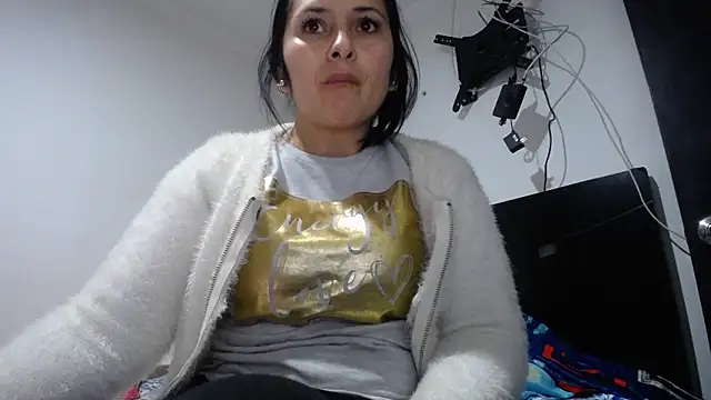 princehermosa44 online show from November 2025 10:48:02 PM