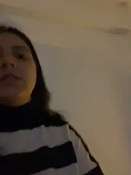 Snapshot of xBubblyBarbiexx chatting on October 2025 03:07:02 AM xBubblyBarbiexx online show from October 2025 03:07:02 AM