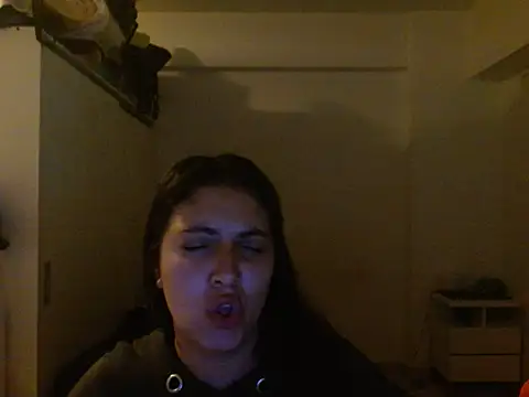 Snapshot of xBubblyBarbiexx chatting on November 2025 03:07:01 AM xBubblyBarbiexx online show from November 2025 03:07:01 AM