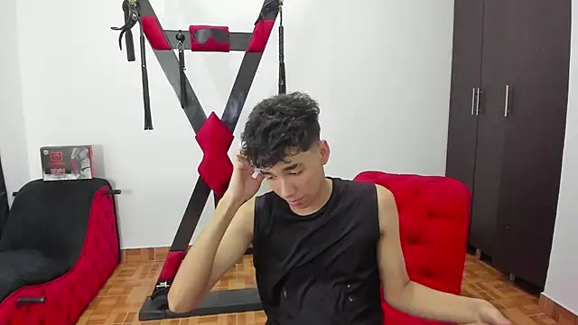 Harry LatinBoy online show from January 2025 07:38:02 PM