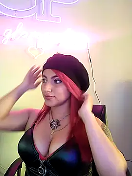 Snapshot of Naomy_veracruz_ chatting on February 2025 07:30:01 PM Naomy veracruz online show from February 2025 07:30:01 PM
