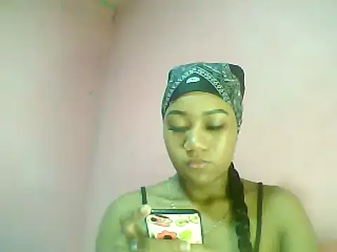 Fariana01 online show from December 2024 11:50:01 PM