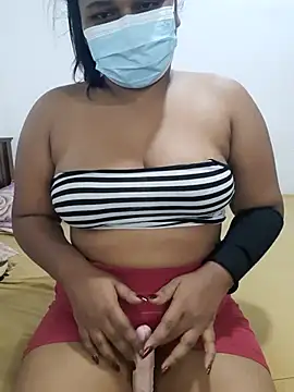 Snapshot of Masha_123 chatting on February 2026 07:10:02 AM Masha 123 online show from February 2026 07:10:02 AM