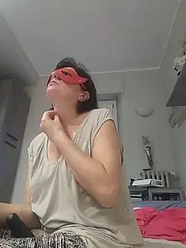 Vagabondainnamorata online show from October 2025 04:41:01 PM