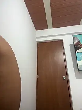 LollaByer online show from February 2025 02:09:02 AM