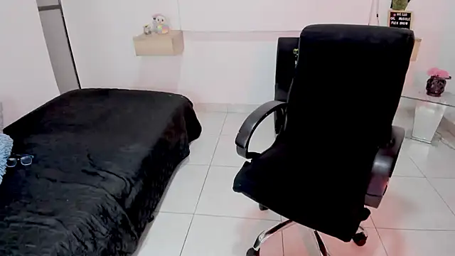 Rachell 28 online show from December 2024 11:34:02 PM