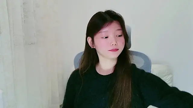 Snapshot of yangyang-1115 chatting on November 2025 04:45:02 AM yangyang-1115 online show from November 2025 04:45:02 AM