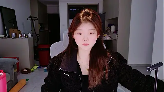 Snapshot of yangyang-1115 chatting on December 2025 04:39:02 AM yangyang-1115 online show from December 2025 04:39:02 AM