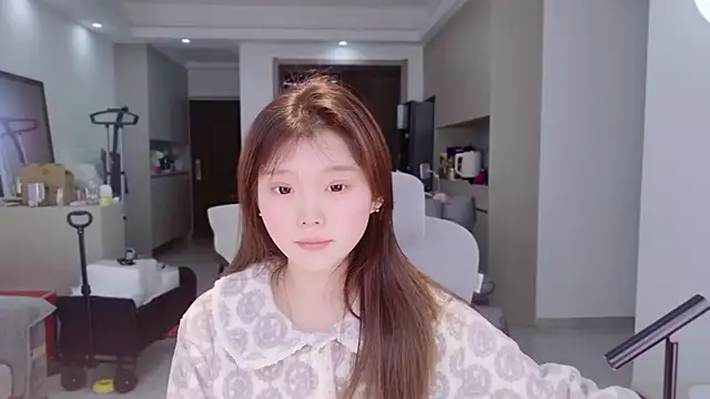 Snapshot of yangyang-1115 chatting on December 2025 02:02:02 PM yangyang-1115 online show from December 2025 02:02:02 PM