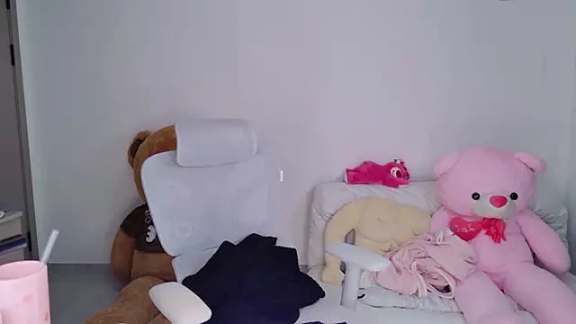 yangyang-1115 online show from March 2026 06:04:02 AM