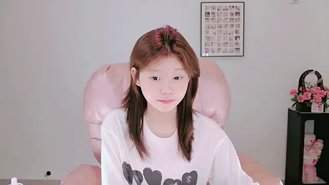 yangyang-1115 online show from May 2026 04:19:01 AM