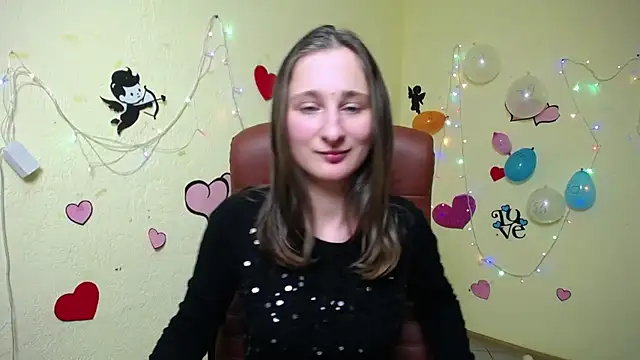 Snapshot of MichelLeee chatting on January 2025 03:07:01 PM MichelLeee online show from January 2025 03:07:01 PM